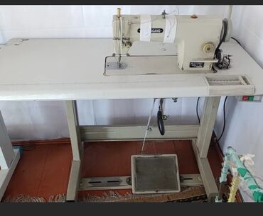 скупка машинка швейный: Г. Каракол продаю. Швейная машина все работает отлично. 1) - 6000сом