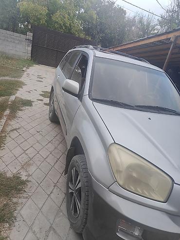 салквн тор: Toyota RAV4: 2001 г., 2 л, Механика, Бензин, Кроссовер — 3