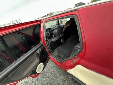 Volkswagen: Volkswagen Golf: 1993 г., 1.8 л, Механика, Хэтчбэк — 7