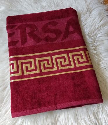 Peškiri: Peškiri-90*180
Materijal-pamuk
Cena-2200 — 3