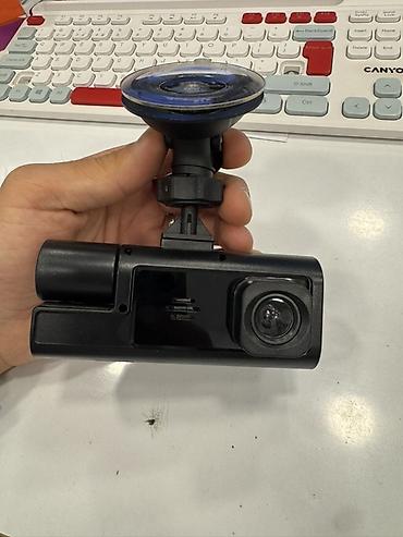 кронштейн для тв: Avtomobil üçün ön kamera (dash cam) - Şüşəyə bərkidilən güclü vakuum — 1