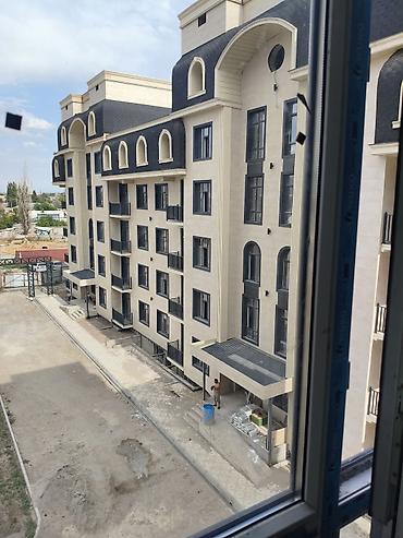возле гор: 1 комната, 47 м², Элитка, 4 этаж, ПСО (под самоотделку) — 1