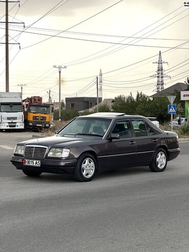 мерседес 814 817: Mercedes-Benz E-Class: 1994 г., 2.2 л, Автомат, Бензин, Седан