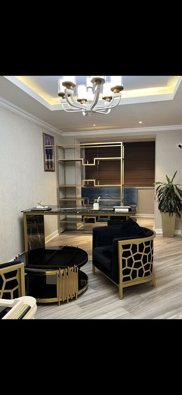 продажа квартир в баку вторичное жилье: 2 otaqlı ofis, Port Baku (Üzeyir Hacıbəyov) yanında yerləşir. Şəxsi