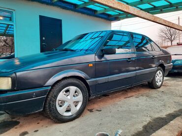 volkswagen passat 1992: Volkswagen Passat: 1.8 л, Механика, Бензин, Седан