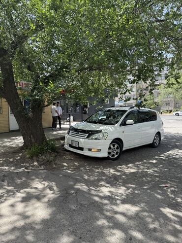 вакансии комсомольск: Toyota Ipsum: 2002 г., 2.4 л, Типтроник, Бензин, Минивэн
