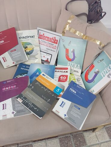 Uşaq geyimi və ayaqqabıları: Hamısı yeni kimidi
