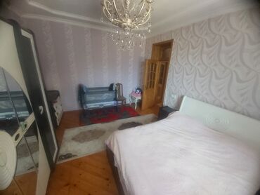 Uzunmüddətli kirayə evlər: 400 kv. m, 7 otaqlı -da lalafo.az — 23 Uzunmüddətli kirayə evlər: 400 kv. m, 7 otaqlı — 23