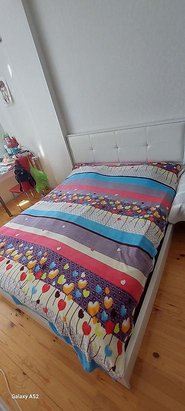 siyirmeli: İşlənmiş, İkinəfərlik çarpayı, Bazalı, Matras ilə, Siyirməsiz — 4
