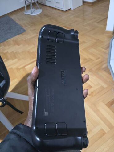 Ostale igre i konzole: Steam Deck OLED 1 TB 1280 x 800 HDR OLED display with premium — 7