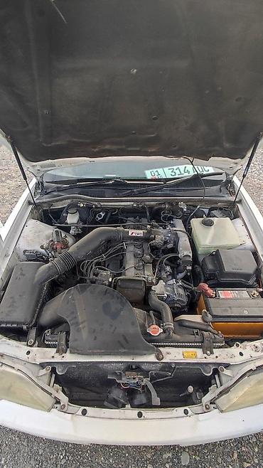 e6 3: Toyota Mark II: 1996 г., 2 л, Автомат, Бензин, Седан — 4