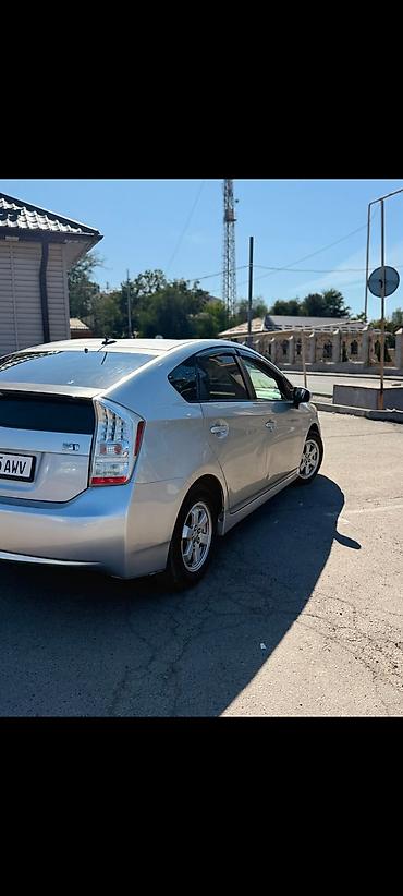 от приуса: Toyota Prius: 2011 г., Гибрид, Лифтбек — 3