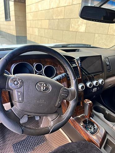 sequoia 2010: Toyota Sequoia: 2008 г., 5.7 л, Автомат, Газ, Внедорожник — 7