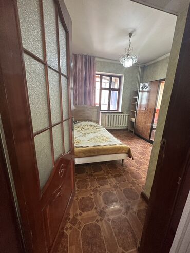 2х комн квартиру: 2 комнаты, 60 м², 106 серия, 4 этаж