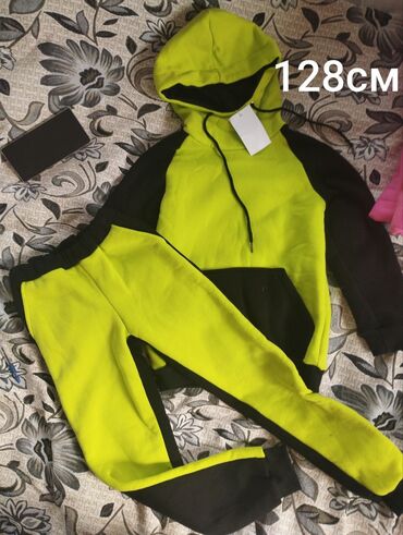 Верхняя одежда: Детская верхняя одежда и комбинезоны!!! Все новое!!! фирменное — 13