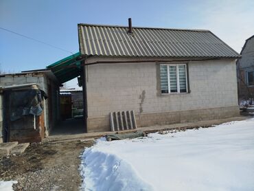 продаю дом село пригородное: Дача, 600 м², 2 комнаты, Собственник, Старый ремонт