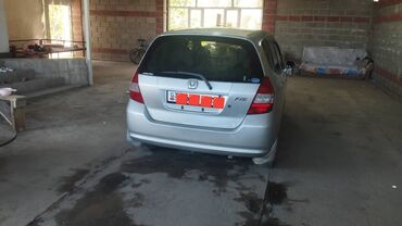 авто с последующим выкупом бишкек фит: Honda Fit: 2003 г., 1.3 л, Вариатор, Бензин, Хэтчбэк