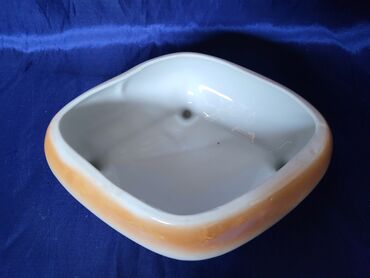 Kante: Satula nova,porcelanaska 70te. Satulu je radio Jugoporcelan Titov — 10