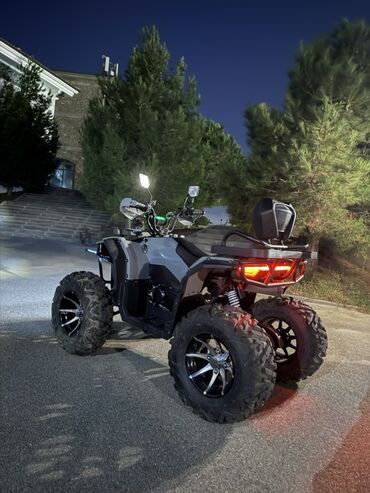 диски на субару аутбек: Dörd təkərli, boz rəngli ATV. Off-road şəraitində istifadə üçün
