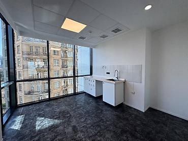 bolt bas ofis elaqe: İcarəyə verilir 7 otaqlı ofis 260 m², 8 Noyabr m. Daha 7 şəklə bax — 9
