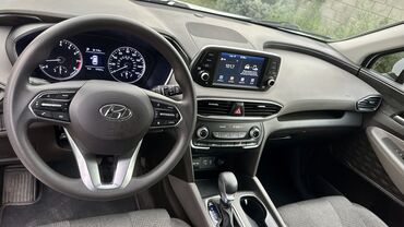 Hyundai: Hyundai Santa Fe: 2018 г., 2.4 л, Автомат, Бензин, Кроссовер at lalafo.kg — 10 Hyundai: Hyundai Santa Fe: 2018 г., 2.4 л, Автомат, Бензин, Кроссовер — 10