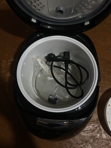 Мультиварки: Мультиварка REDMOND - Тип: мультиварка с электронным управлением - — 3