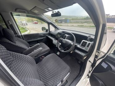степ rg: Honda Stepwgn: 2010 г., 2 л, Вариатор, Бензин, Минивэн