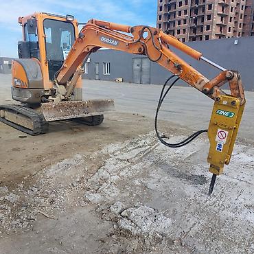 Doosan DX35Z mini ekskavator ilə yerqazma və demontaj xidməti Təqdim lalafo.az -da Doosan DX35Z mini ekskavator ilə yerqazma və demontaj xidməti Təqdim