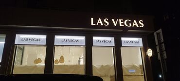 вешалки для одежды напольные оригинальные: LAS VEGAS mağaza vitrinləri üçün xarici işıqlandırma və reklam