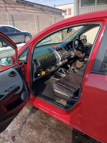 конда фит: Honda Fit: 2001 г., 1.3 л, Вариатор, Бензин