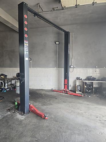 продам сто: Аренда ! Сдаю в аренду подъемники ! В большом СТО, с очень хорошей — 1