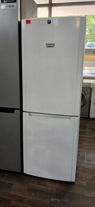 Кухонные вытяжки: 2 двери Hotpoint Ariston Холодильник Продажа, цвет - Белый