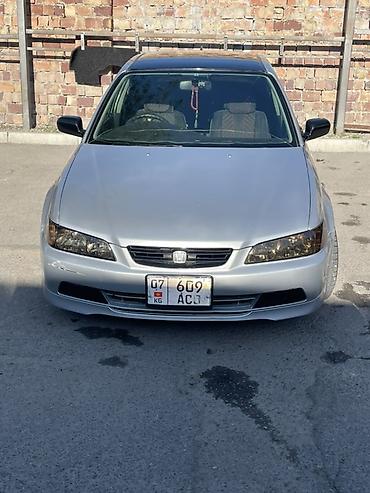 хино: Honda Accord: 2001 г., 1.8 л, Автомат, Газ, Седан — 2