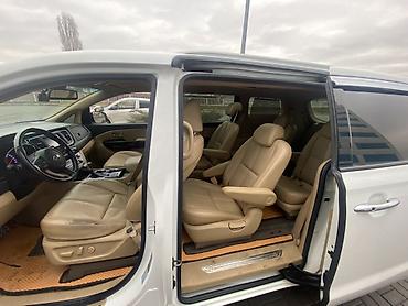 Kia: Kia Carnival: 2019 г., 2.2 л, Автомат, Дизель, Минивэн — 9