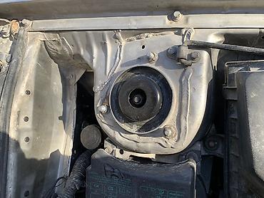 Mitsubishi: Mitsubishi Carisma: 2001 г., 1.8 л, Механика, Бензин, Хэтчбэк — 20