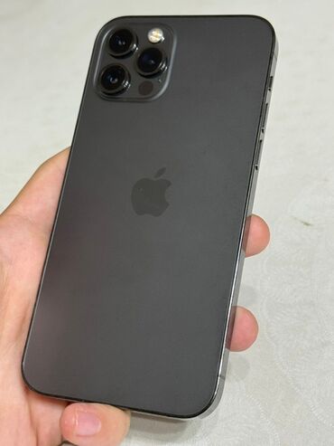 айфон 12 обычный: IPhone 12 Pro, Б/у, 128 ГБ, Matte Space Gray, Защитное стекло, Чехол, 82 %