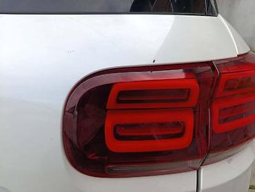 y5 2016: STOP LAMPA UNUTRASNJA DESNA ZA CITROEN C5 AIRCROSS OD 2018. DO 2025 — 1