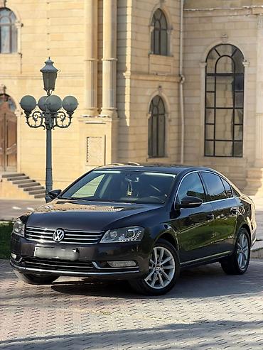 Volkswagen: Volkswagen Passat: 2 l | 2012 il Sedan — 1