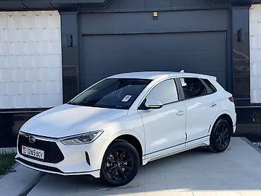 song plus: BYD E2: 2022 г., Автомат, Электромобиль, Кроссовер — 1