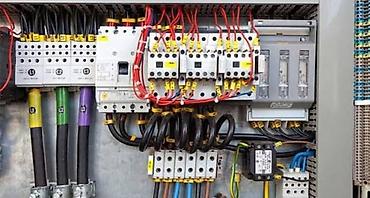 Электрики: Электромонтаж и мелкий ремонт в квартире/доме Профессиональные — 13