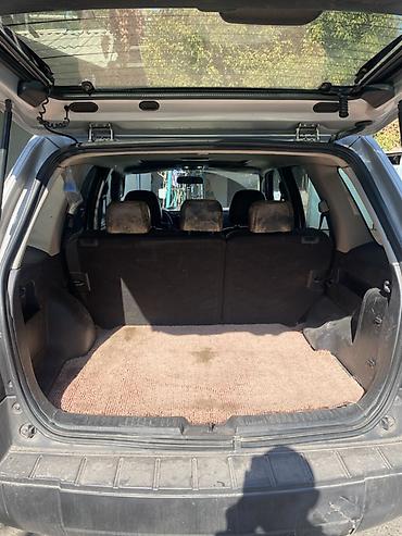 lt 45: Ford Maverick: 2005 г., 3 л, Автомат, Газ, Кроссовер — 5