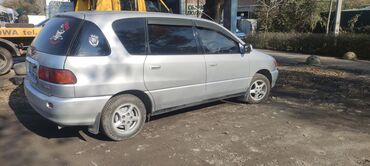 тайота эстим: Toyota Ipsum: 1999 г., 2 л, Автомат, Бензин, Минивэн