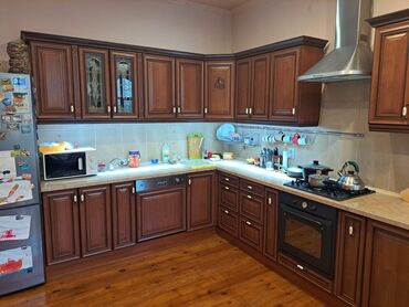 Долгосрочная аренда комнат: 280 м², С мебелью — 6