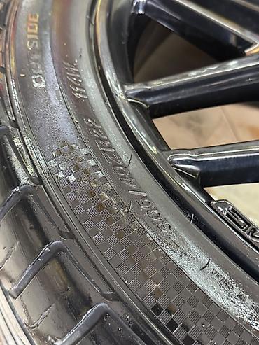 İşlənmiş Disk təkər AMG 305 / 40 / R 22, 5 Boltlu