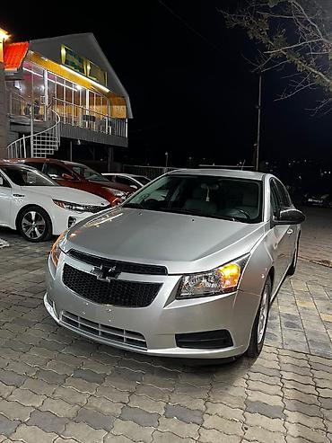 2 5 dizel mator: Chevrolet Cruze: 1.4 l | 2014 il 2009000 km Sedan — 6