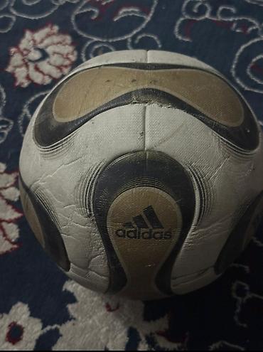 Футбольный мяч Adidas. - Размер 5 (классический для взрослых и