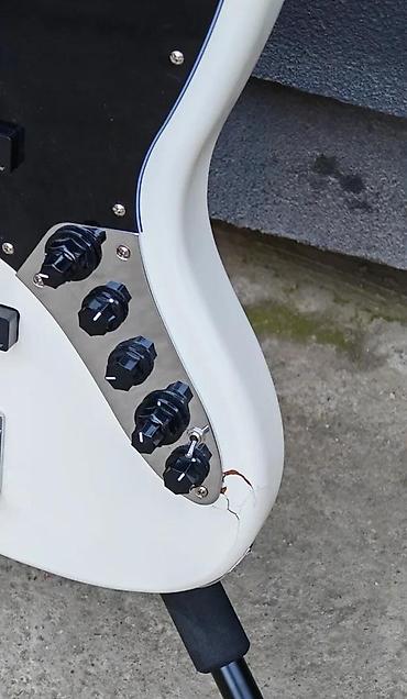 Gitare: MARCUS MILLER V3 AWH 2ND GEN BAS GITARA | . Slanje po dogovoru — 3