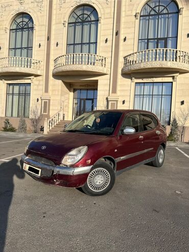 Toyota: Toyota Дуэт: 2000 г., 1 л, Автомат, Бензин, Хэтчбэк — 1