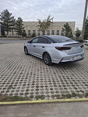 американский номер: Hyundai Sonata: 2018 г., 2 л, Автомат, Газ, Седан — 5