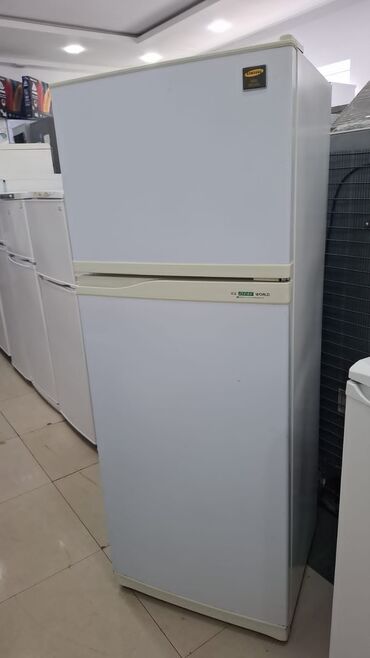 Paltaryuyan maşınlar: 2 qapılı Samsung Soyuducu Satılır, rəng - Ağ